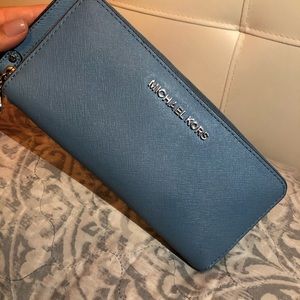 Clutch MICHAEL KORS